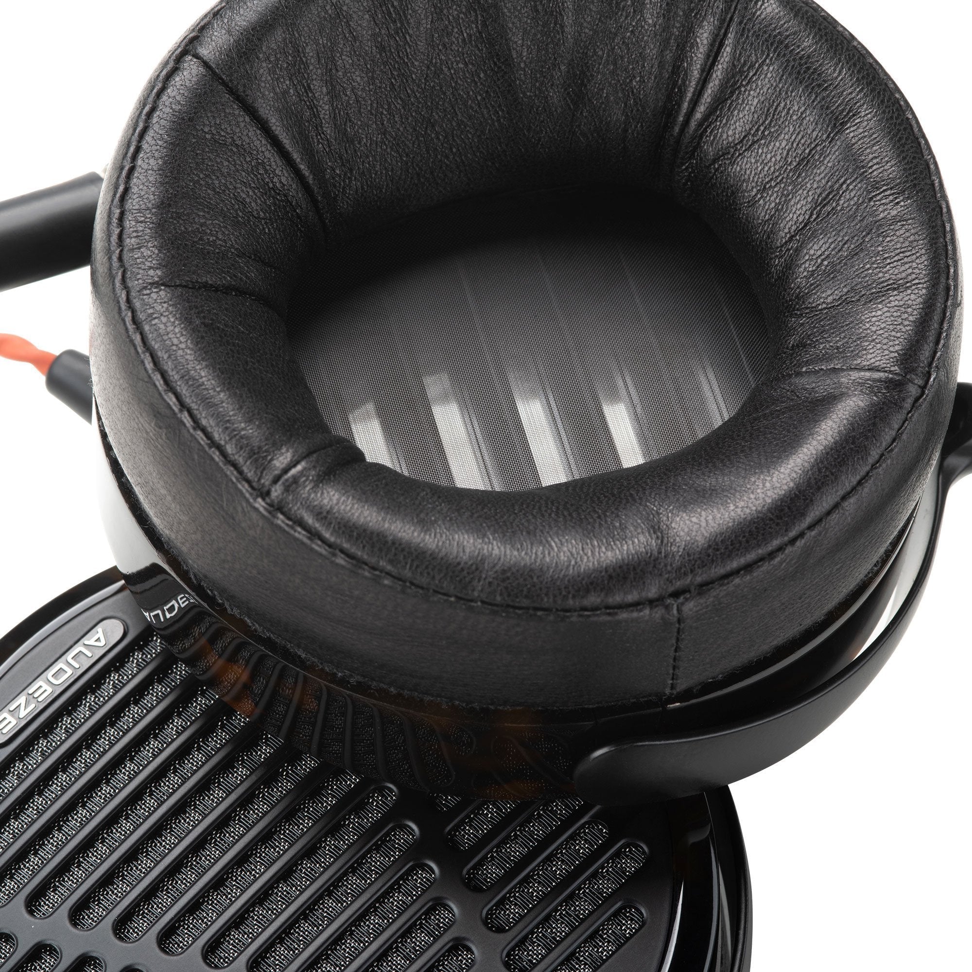Audeze LCD-5 Planar Magnetic Headphone (Apos Certified) - Image 15