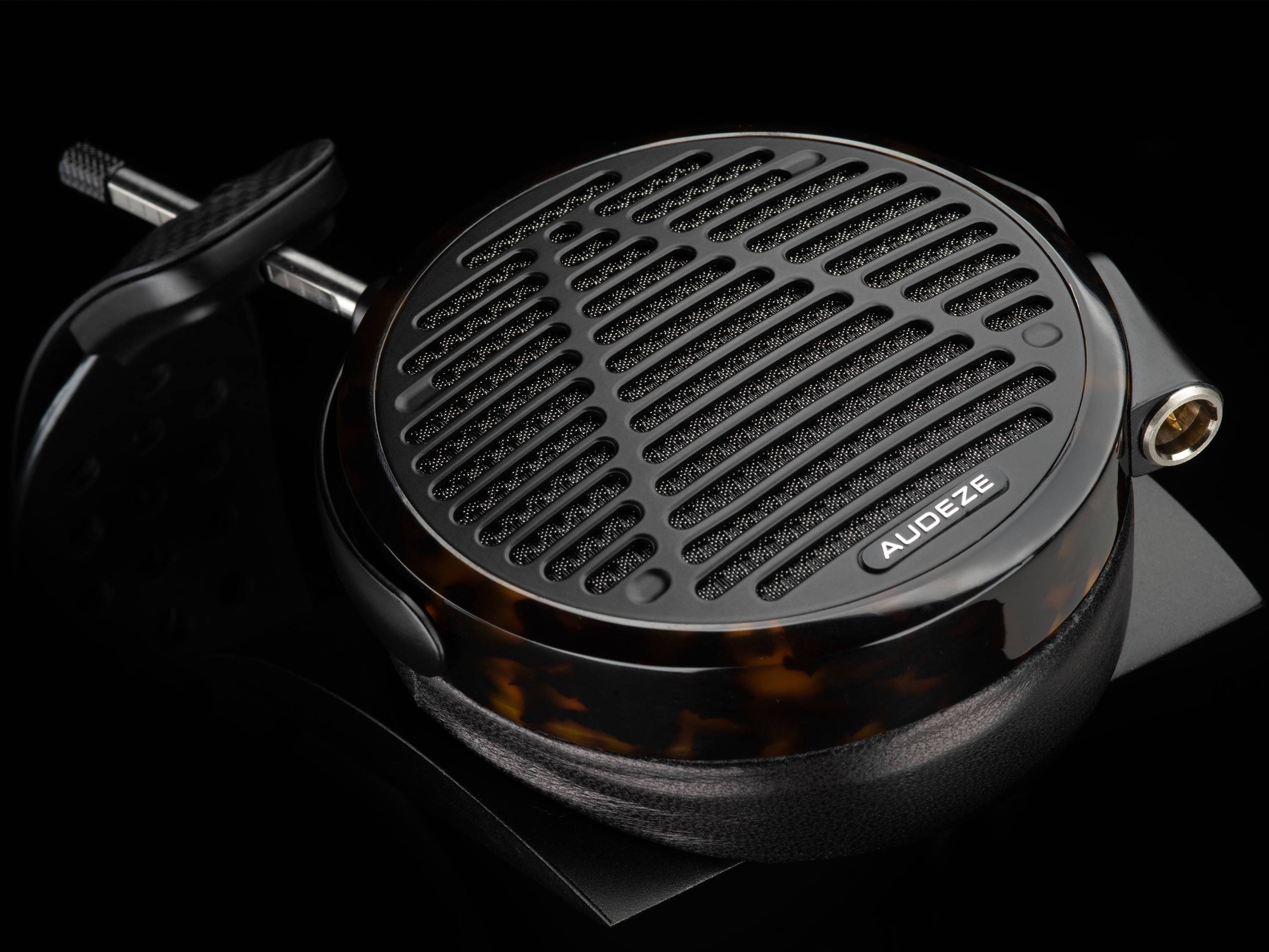 Audeze LCD-5 Planar Magnetic Headphone (Apos Certified) - Image 6