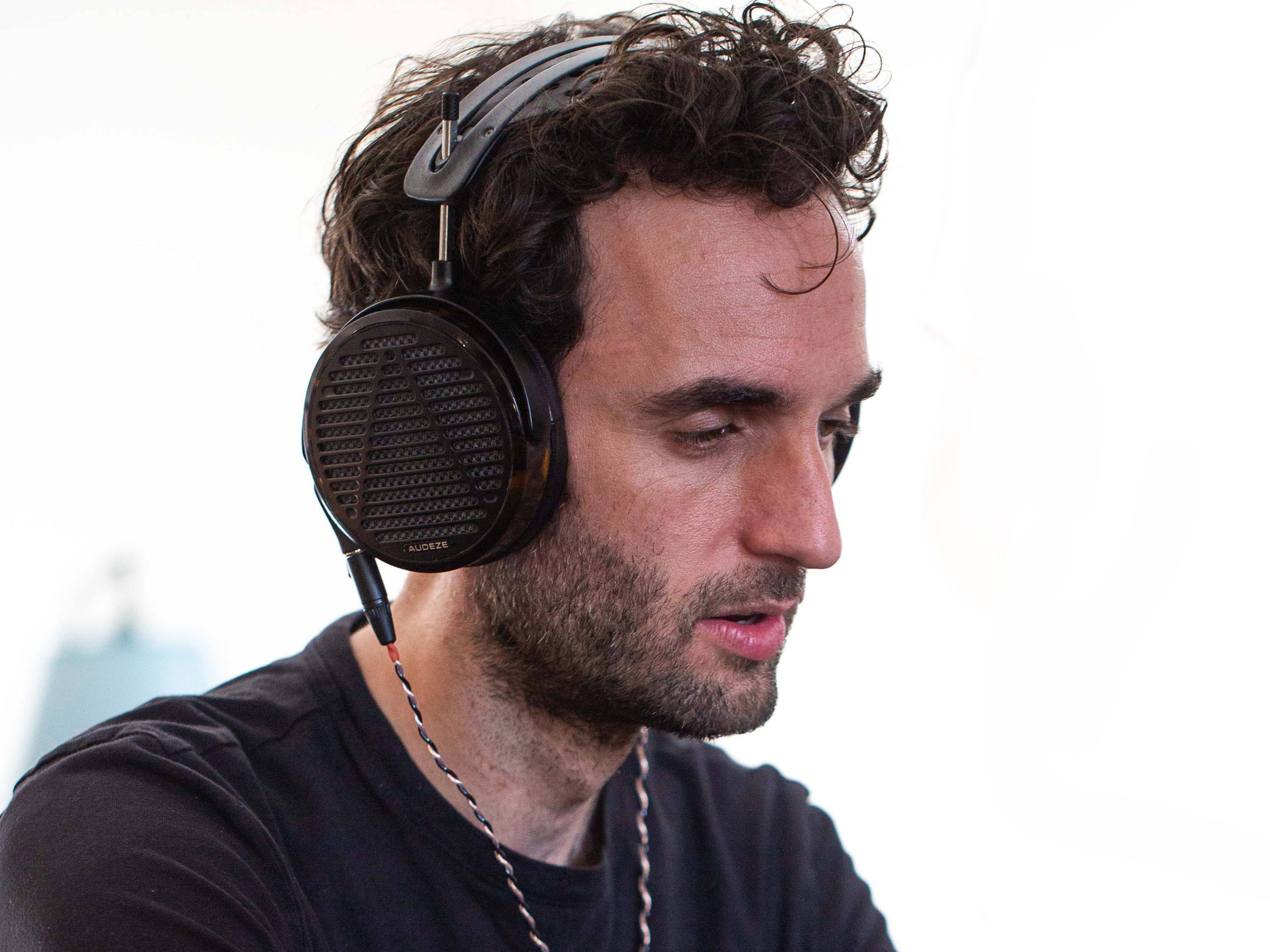Audeze LCD-5 Planar Magnetic Headphone (Apos Certified) - Image 9