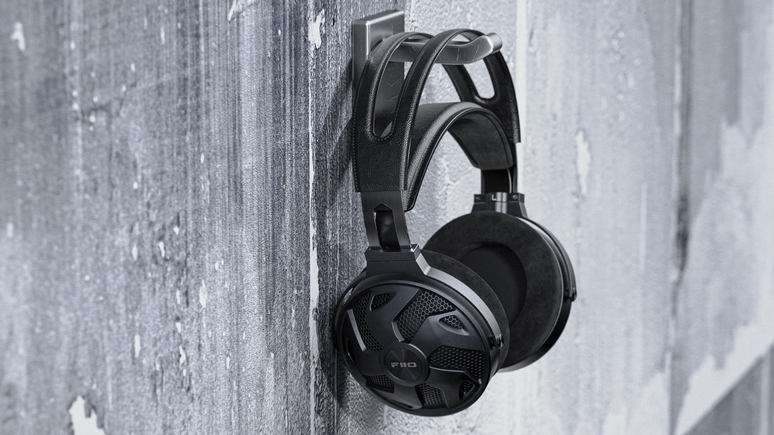 FiiO FT3 Large Dynamic Over-Ear Headphones (Apos Certified) - Image 2