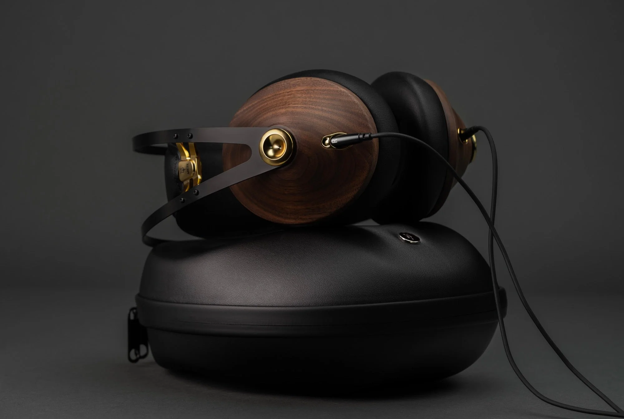 Meze Audio 99 Classics Closed Back Headphones 2nd Gen - Image 14