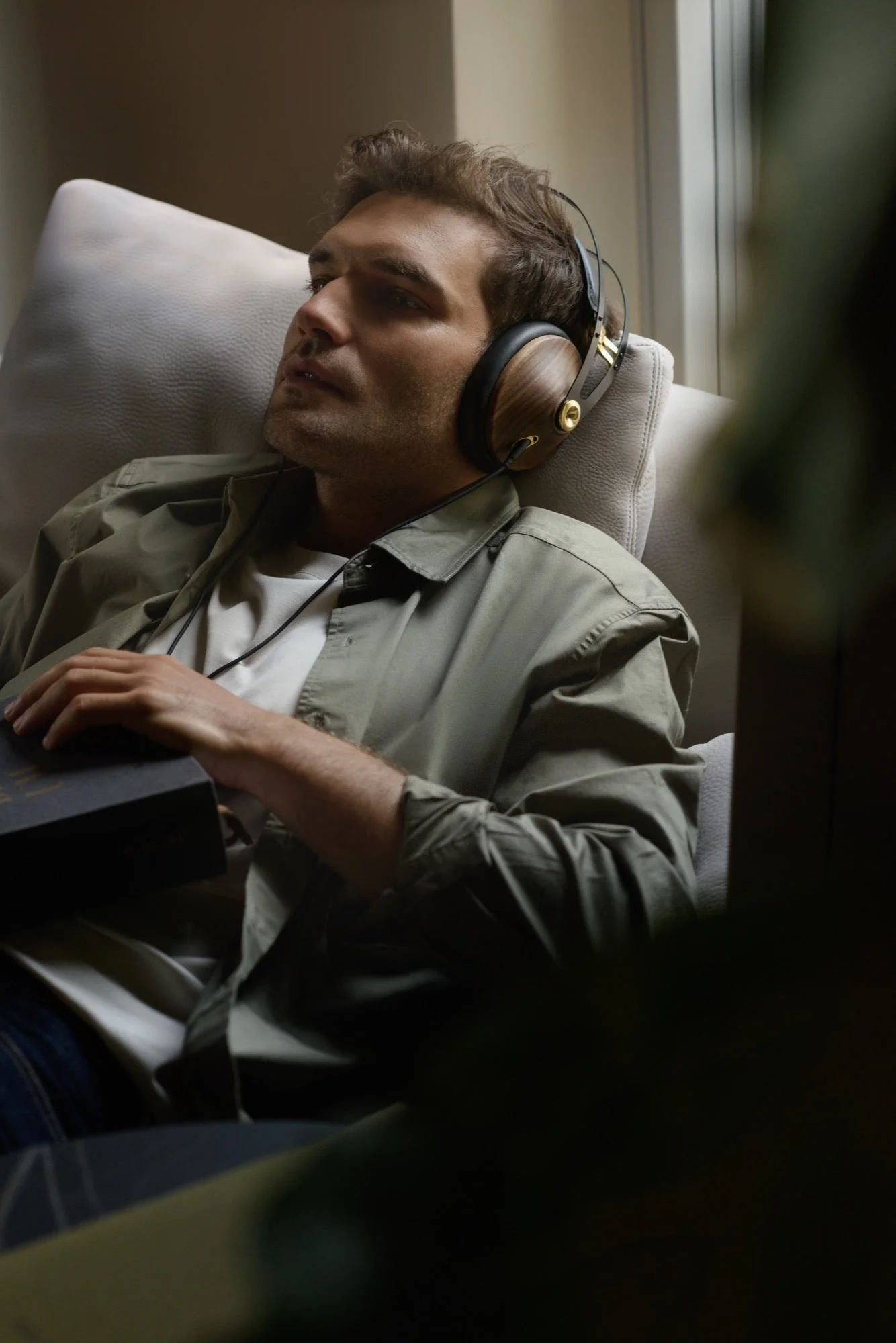 Meze Audio 99 Classics Closed Back Headphones 2nd Gen - Image 40