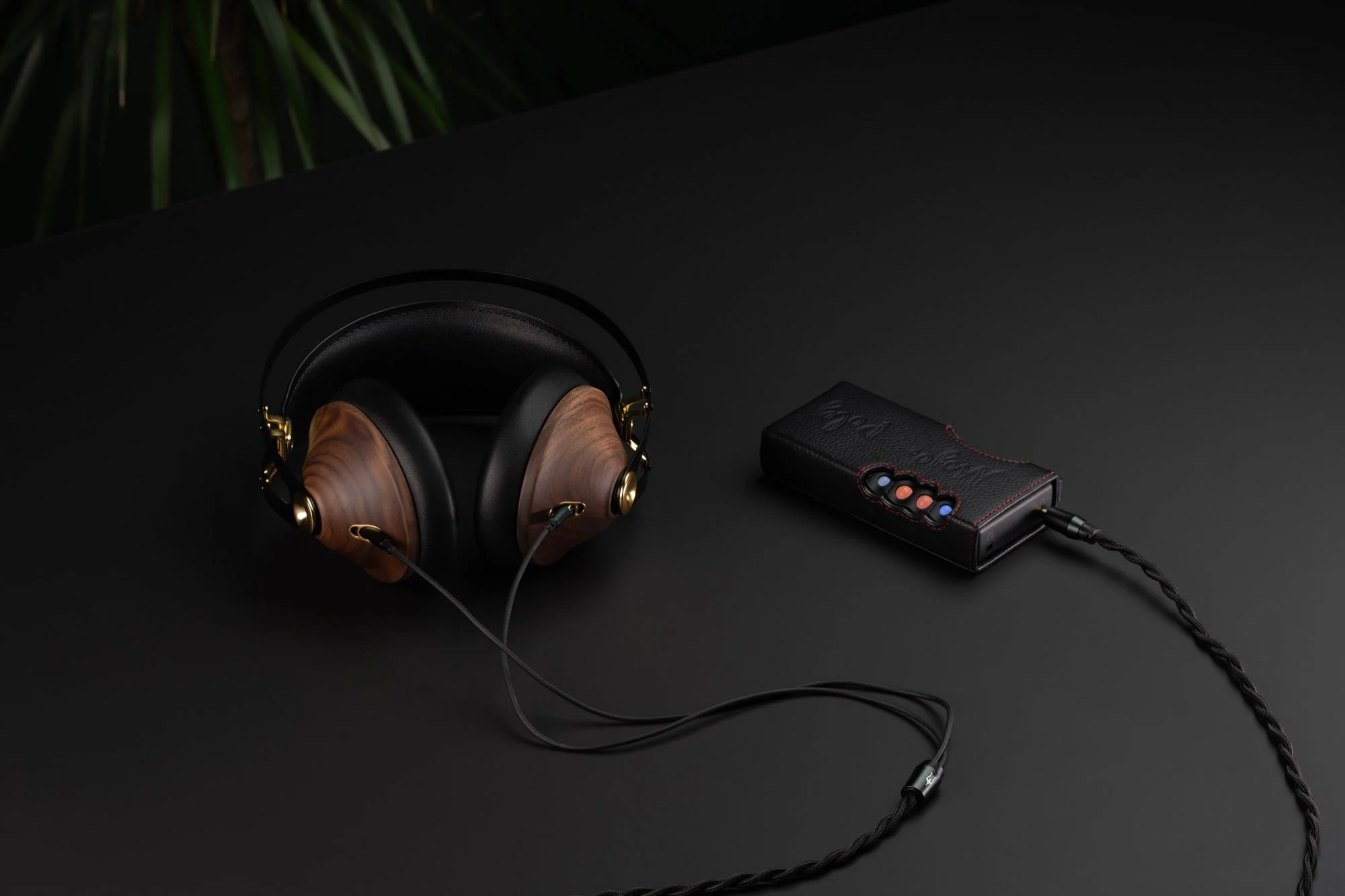 Meze Audio 99 Classics Closed Back Headphones 2nd Gen - Image 42