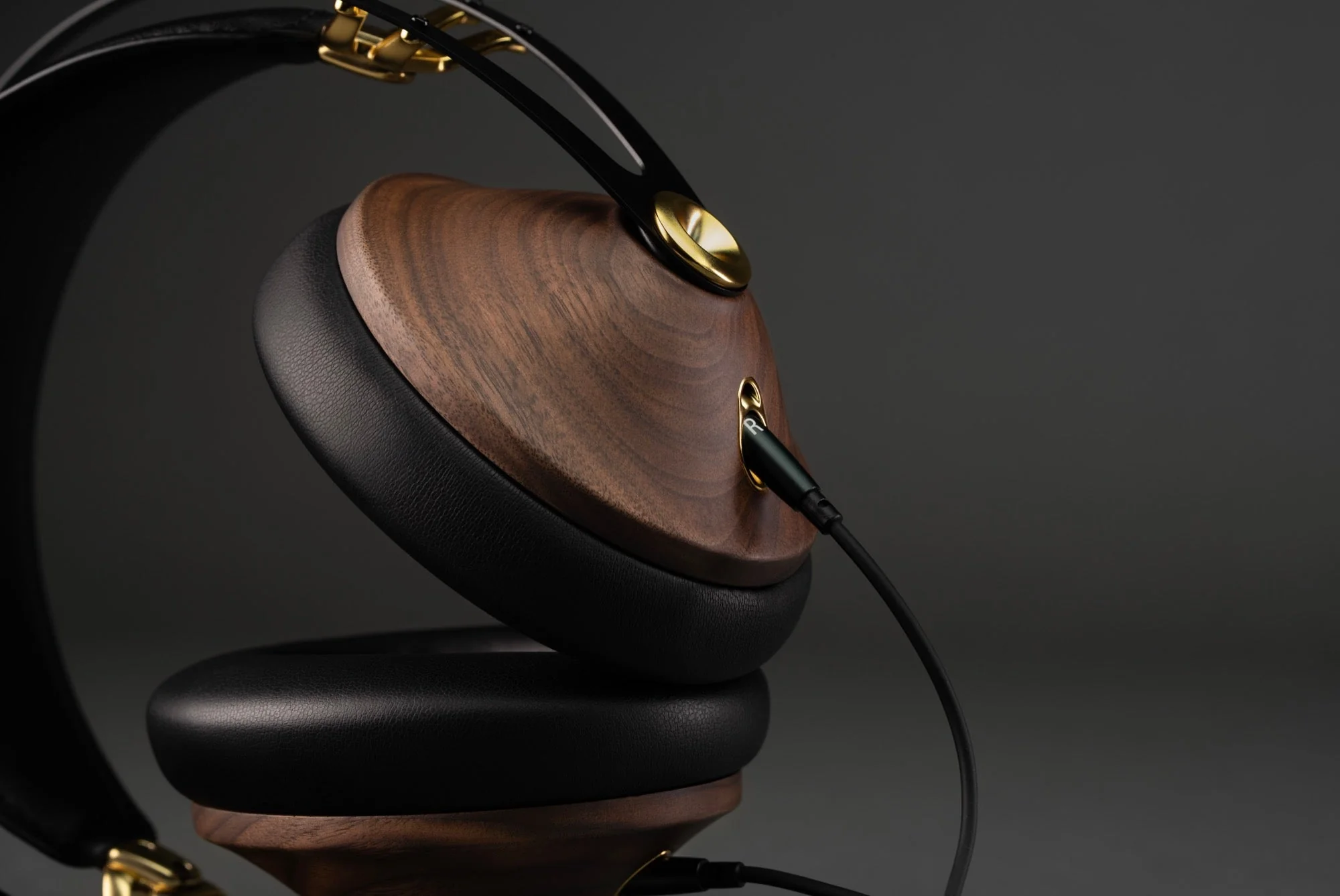 Meze Audio 99 Classics Closed Back Headphones 2nd Gen - Image 5