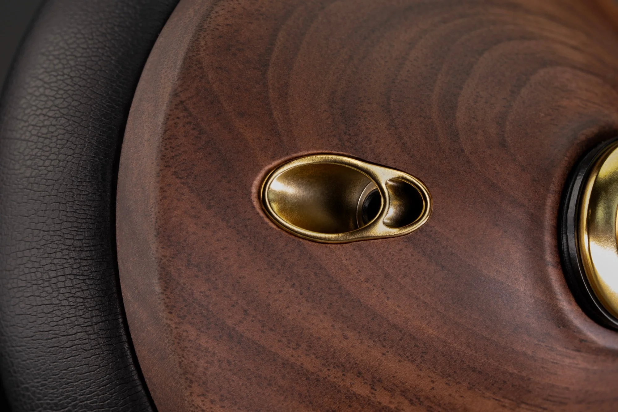 Meze Audio 99 Classics Closed Back Headphones 2nd Gen - Image 7