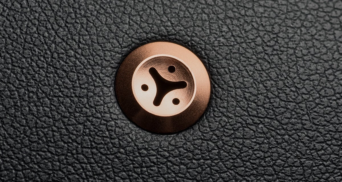Meze LIRIC Closed-Back Planar Magnetic Headphone (Apos Certified) - Image 18