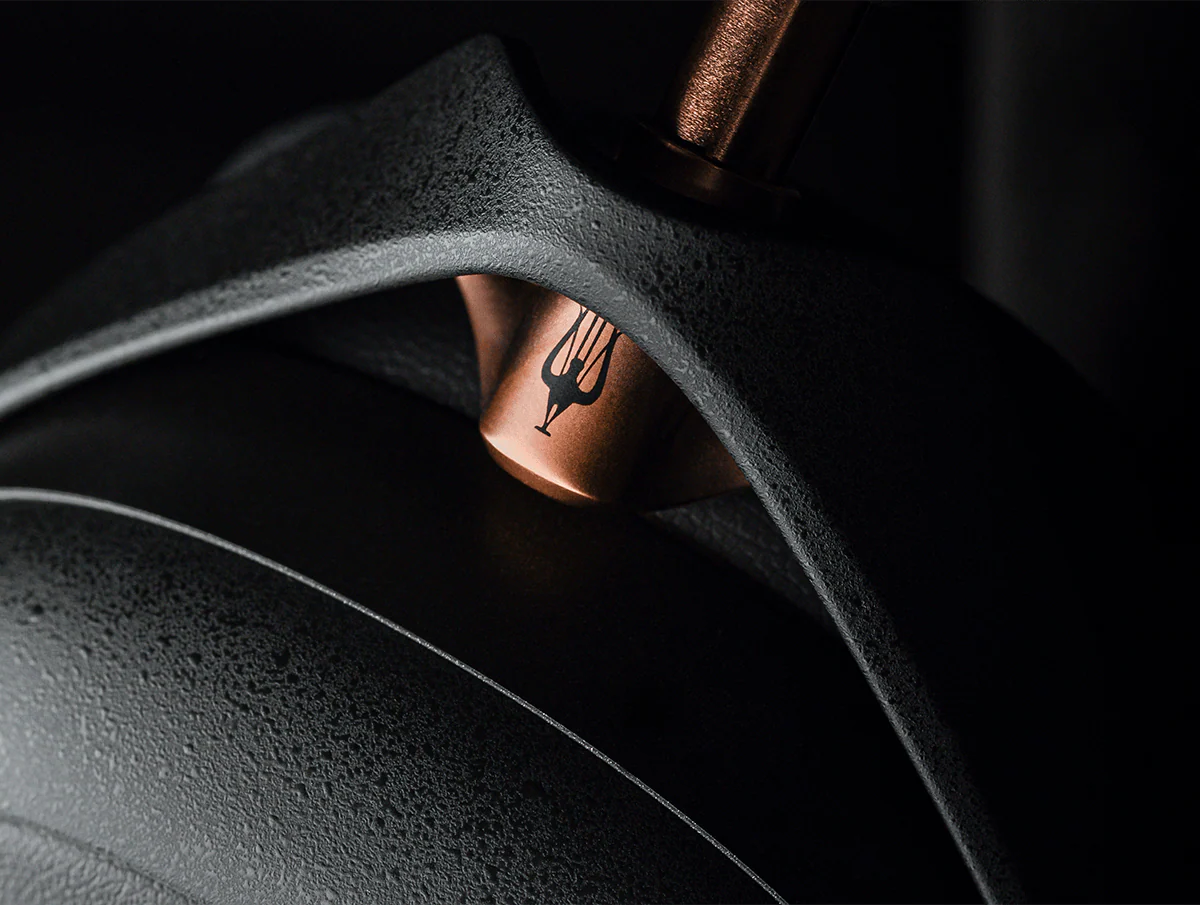 Meze LIRIC Closed-Back Planar Magnetic Headphone (Apos Certified) - Image 20