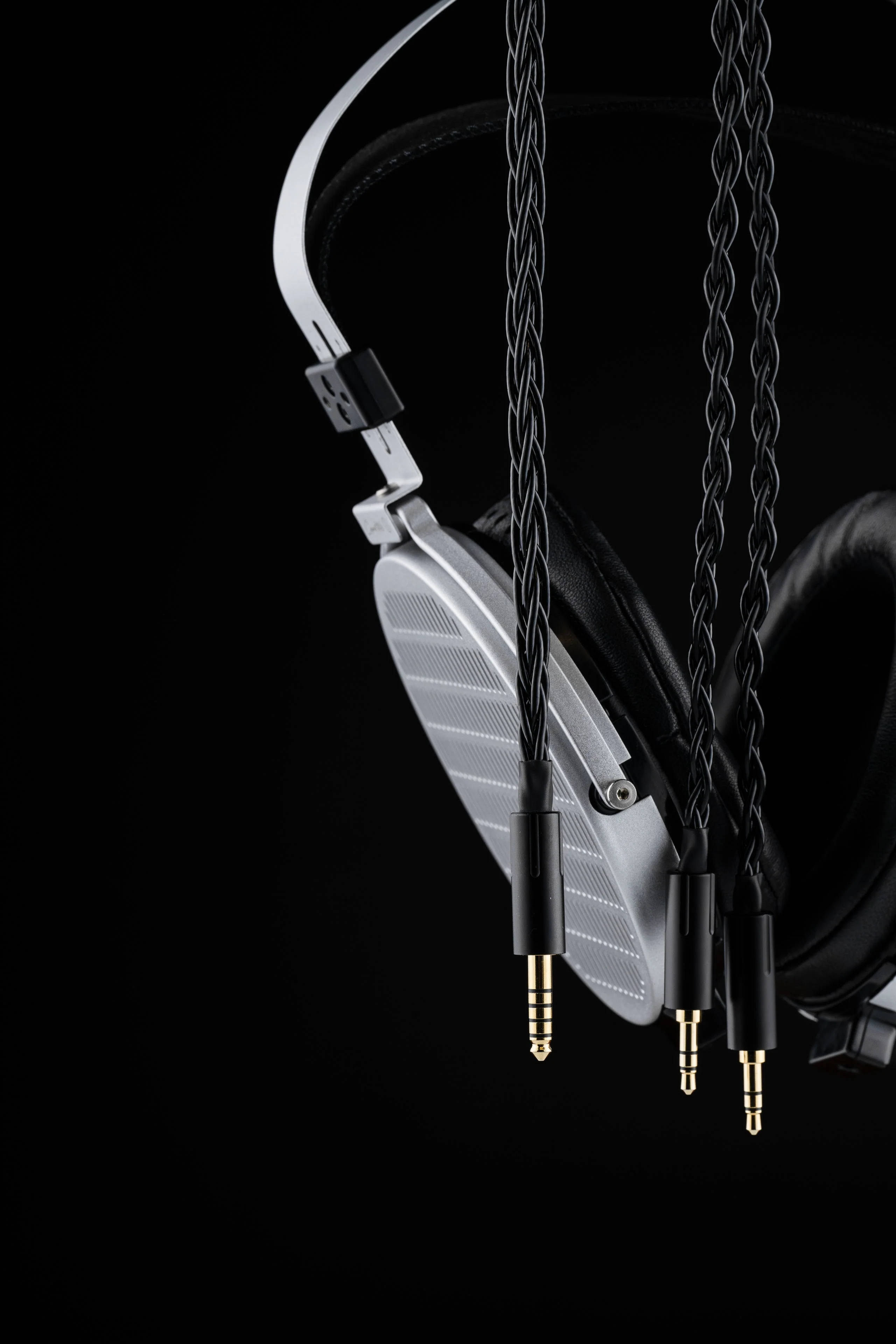 Moondrop Cosmo Flagship Nanoscale Ultra-thin 100mm Planar Magnetic Driver Headphone - Image 26