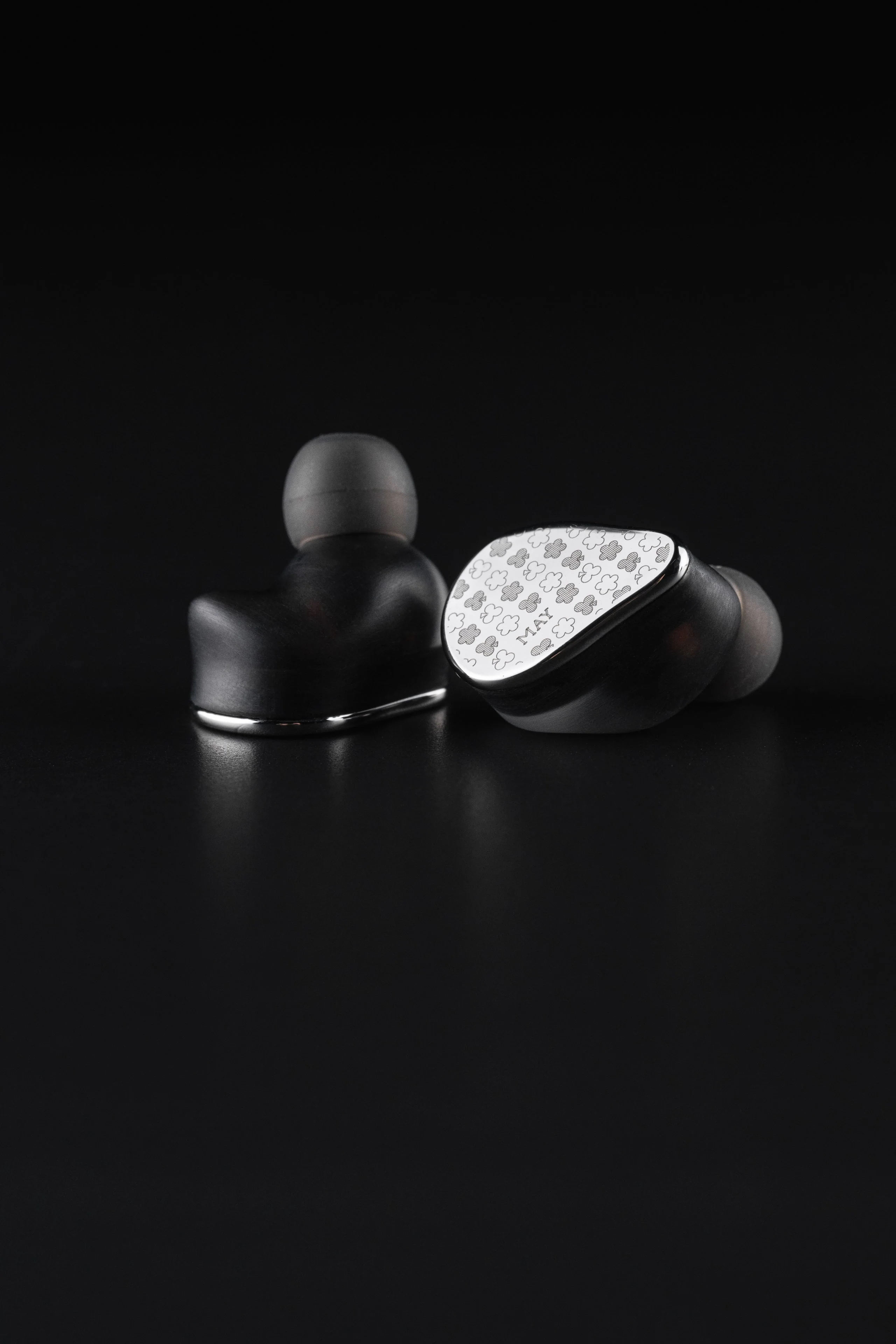 Moondrop May Dynamic Driver + Planar Magnetic Driver IEM (Apos Certified) - Image 29