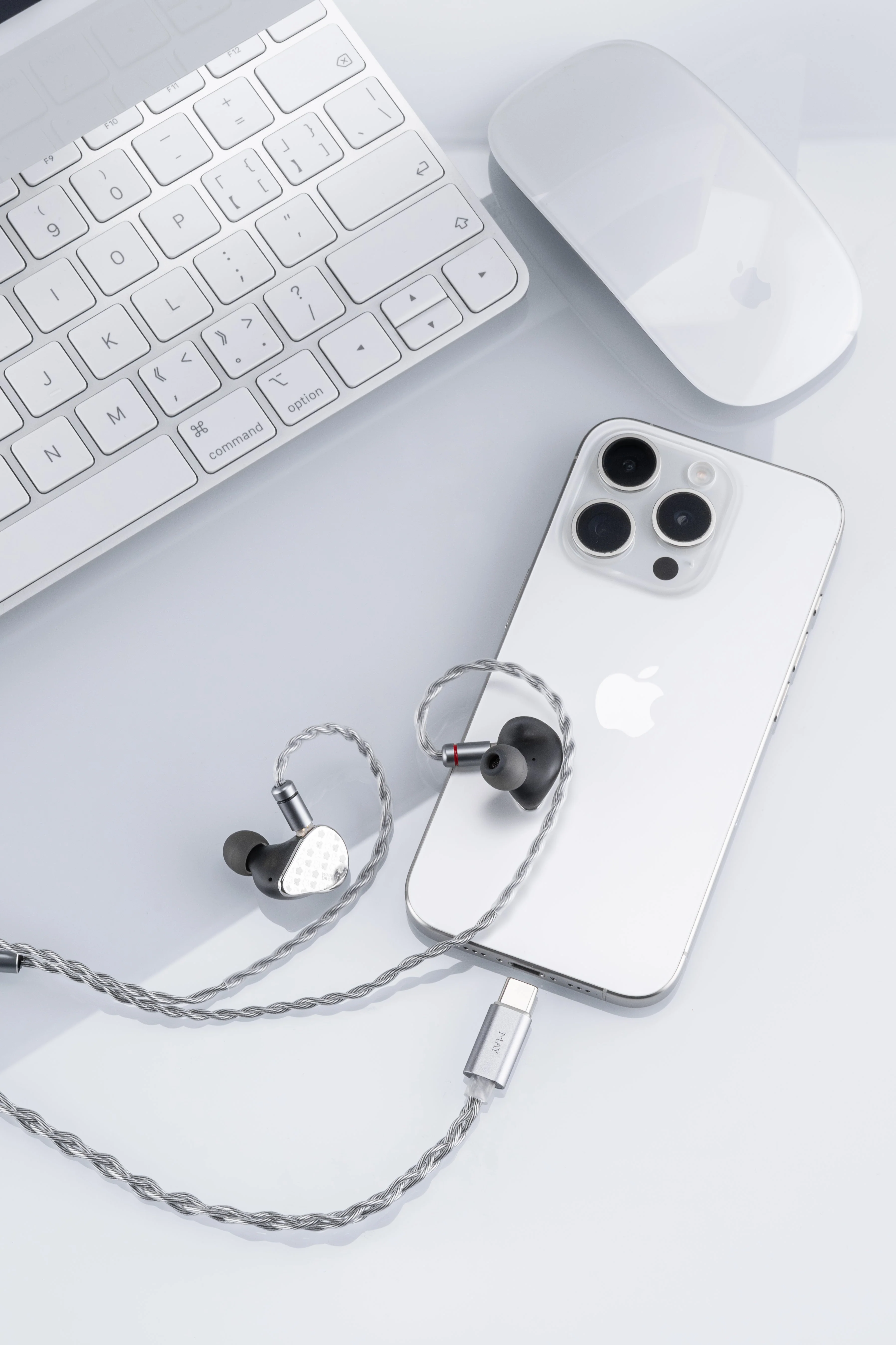 Moondrop May Dynamic Driver + Planar Magnetic Driver IEM (Apos Certified) - Image 43