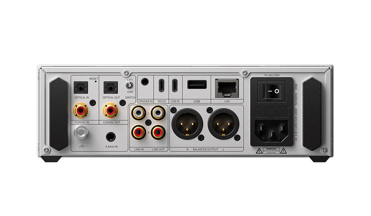 FiiO K17 Desktop DAC/Amp - Image 4