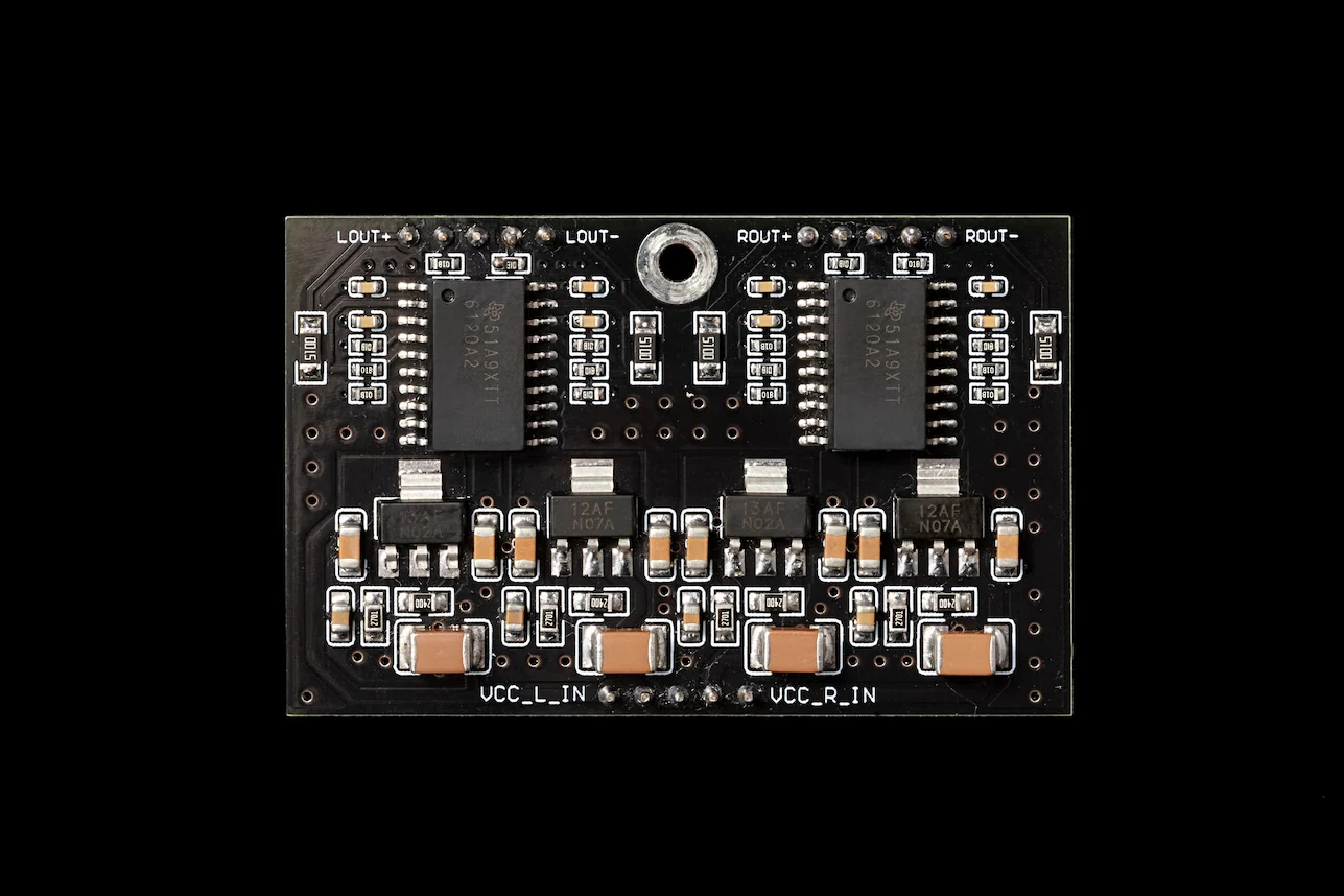 Burson CONDUCTOR STELLAR 8W XLR Class-A Head Amp / Pre Amp / DAC - Image 5