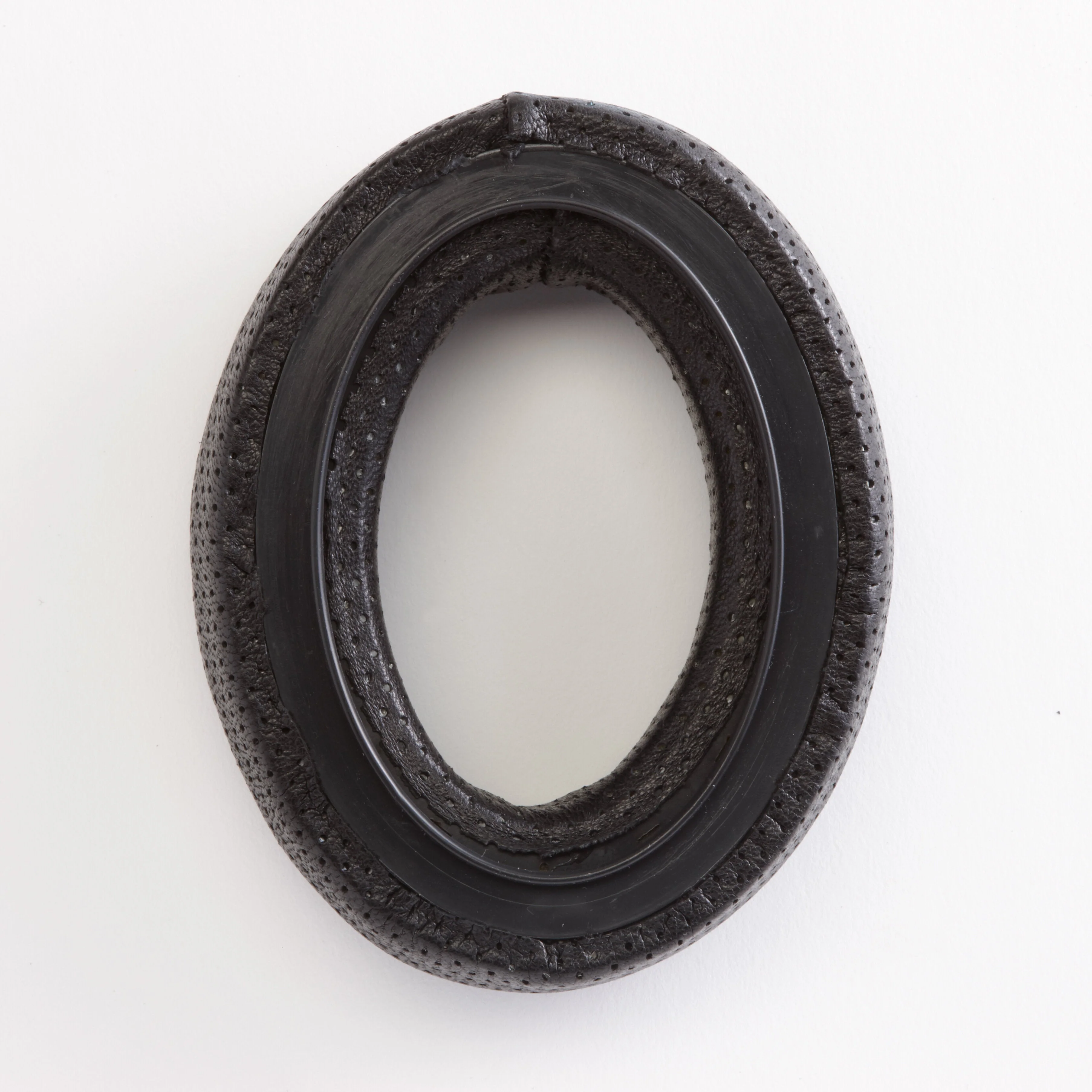 Dekoni Audio EPZ-HD600-FNSK Replacement Ear Pads for Sennheiser HD600 Series Headphones Elite Fenestrated Sheepskin - Image 3