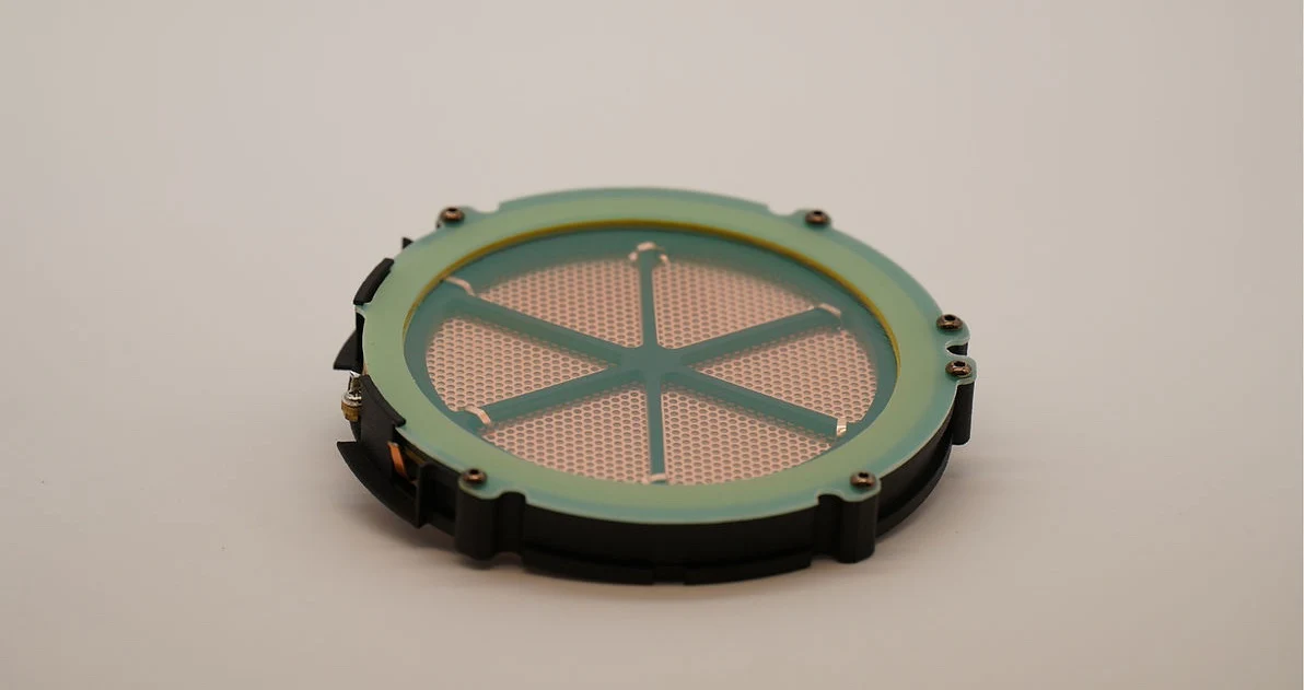 ES Lab ES-2a 90mm Electrostatic Headphones - Image 3
