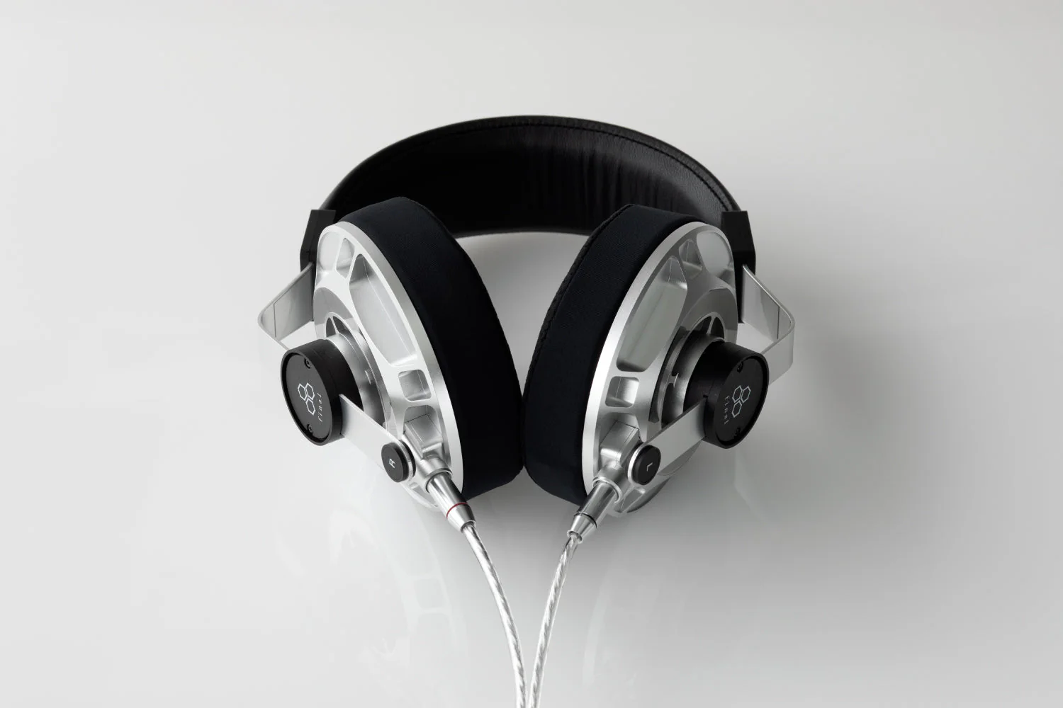 final D8000 Pro Edition Planar Magnetic Headphone - Image 19