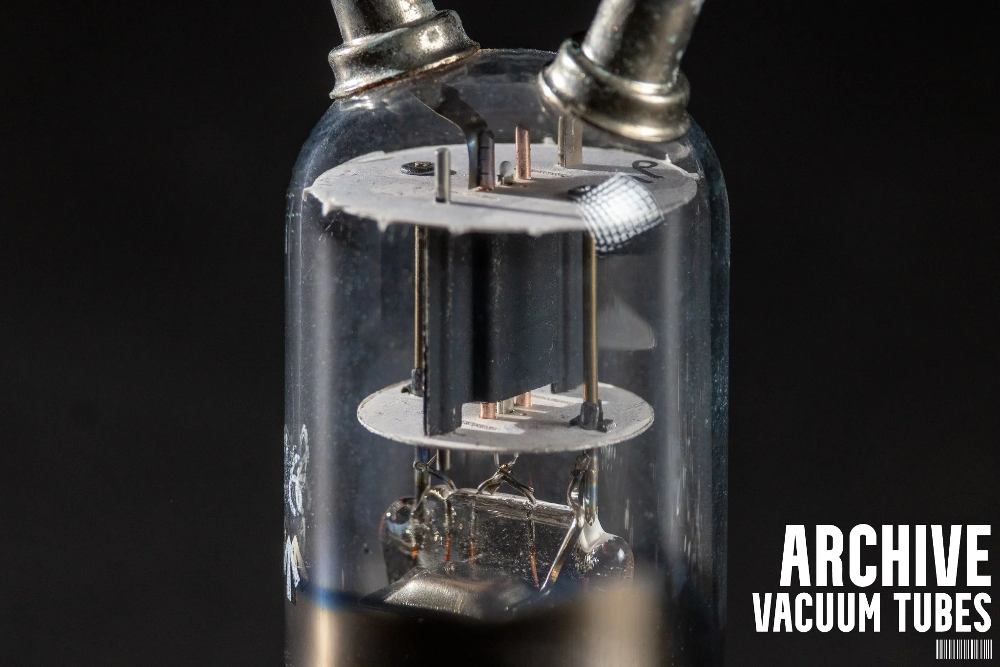 GEC CV6 (2C22/ 6C8C) Vacuum Tube - Image 6