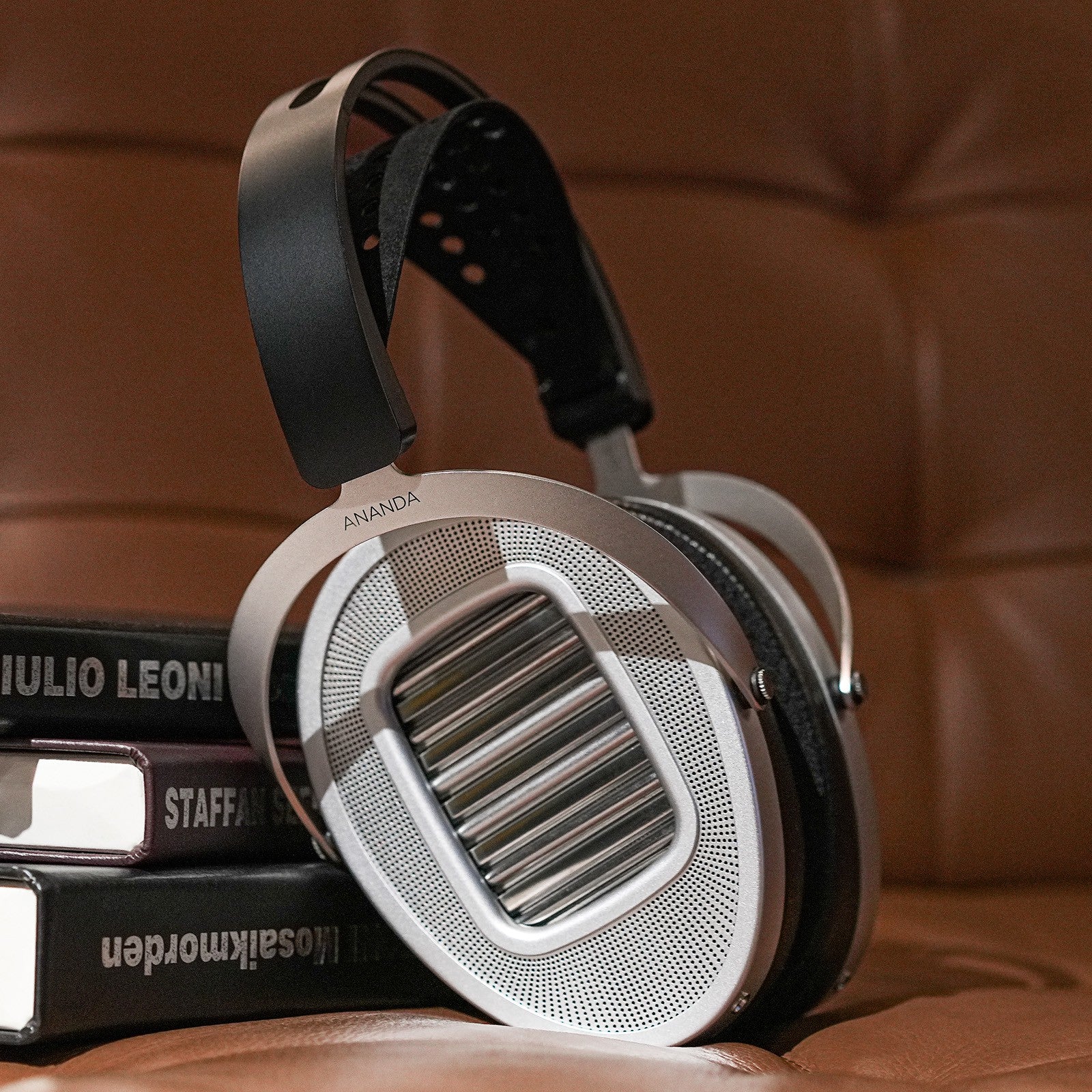 HIFIMAN Ananda Unveiled Planar Magnetic Headphones - Image 17