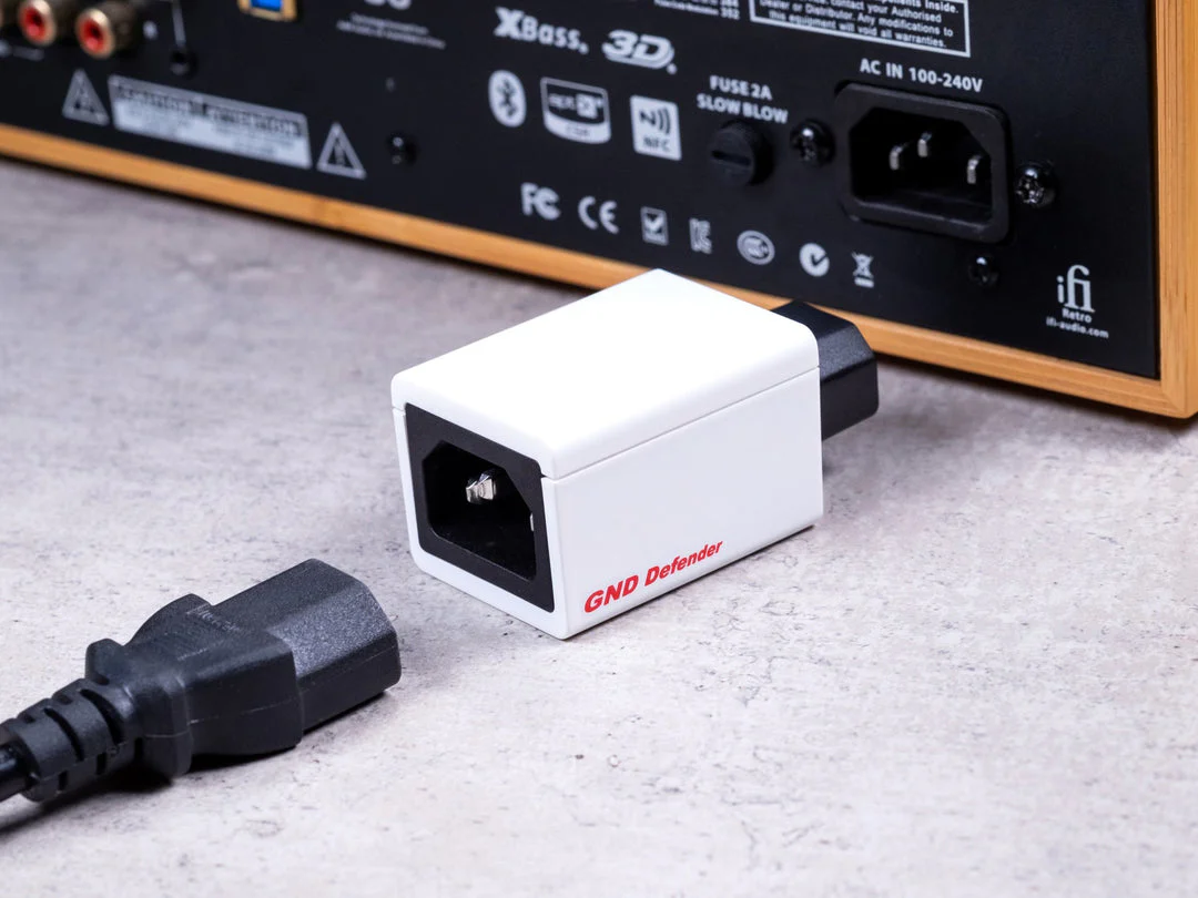 iFi Audio SilentPower - GND Defender - Intelligent Ground Control, IEC Connector Ground Loop Remover - Image 2