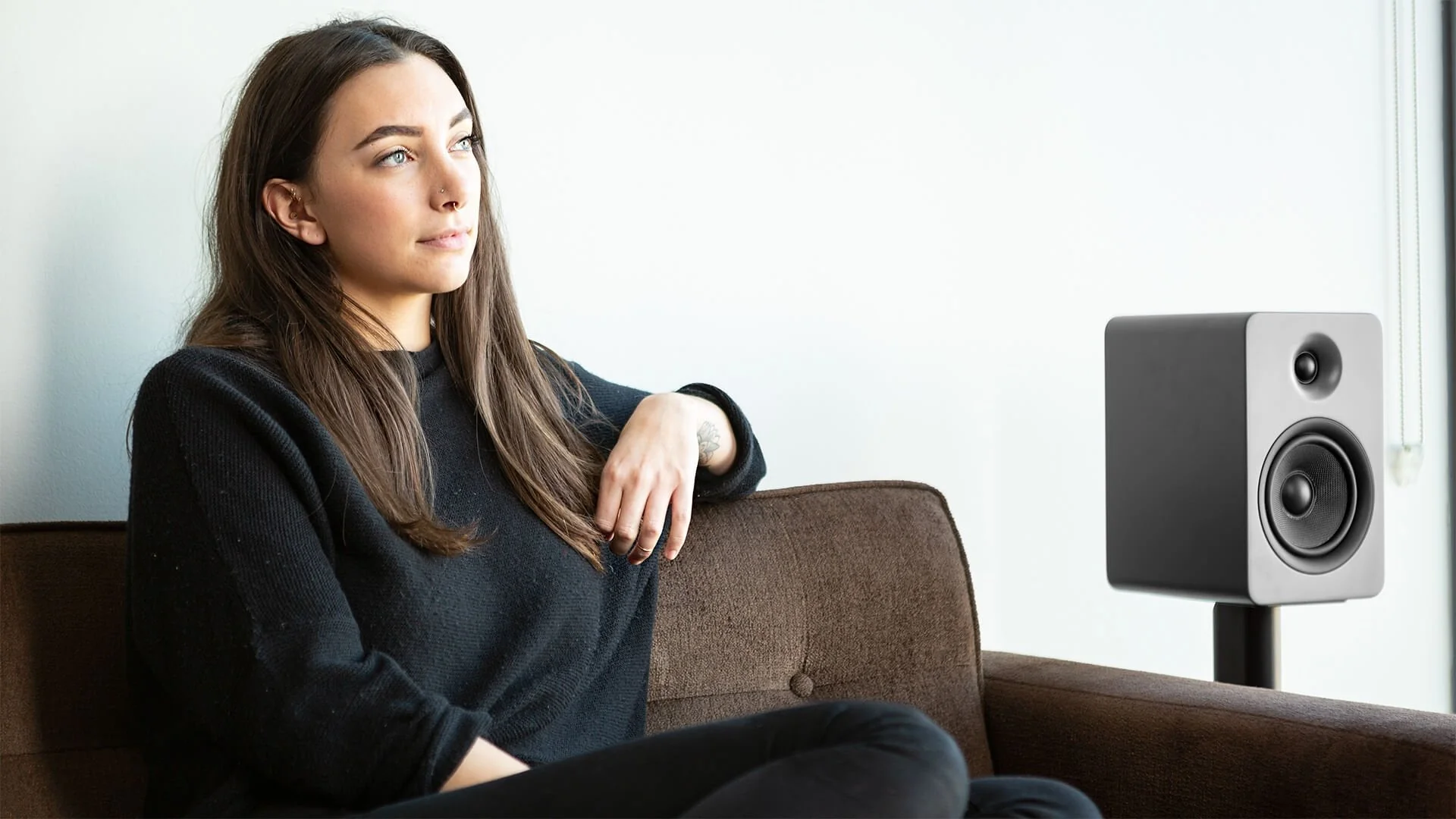 Kanto Audio YU6 Powered Speakers - Image 7