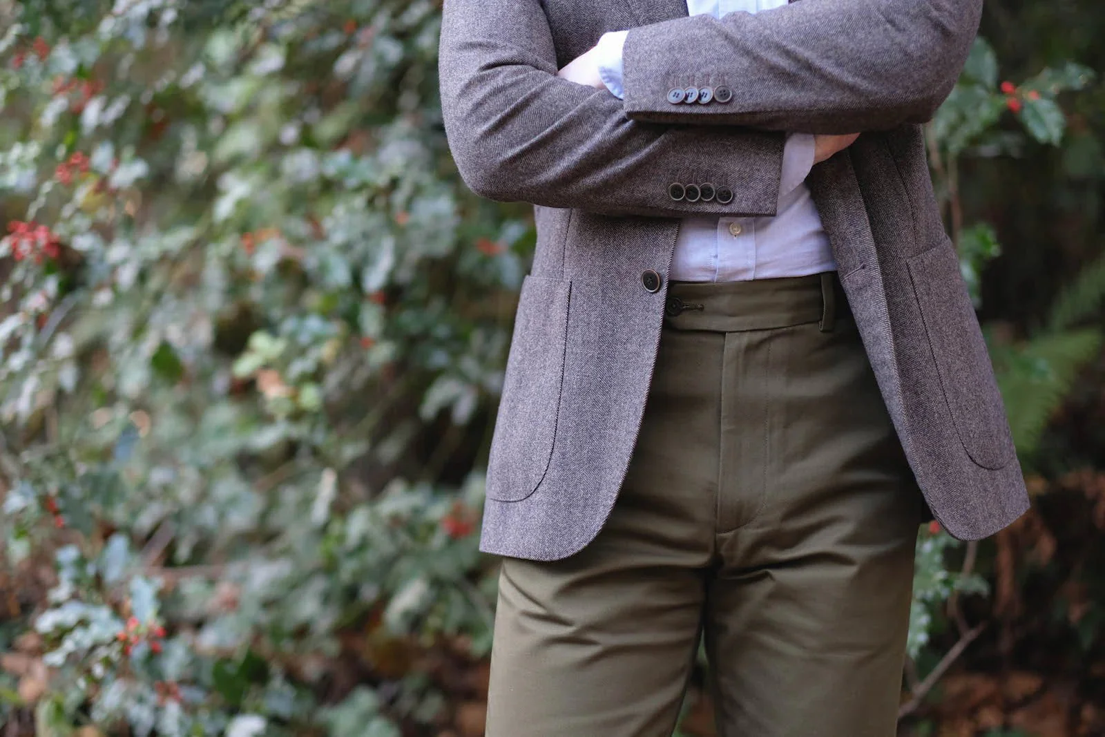 Lost Monarch Everyday Chino in Olive - Image 4