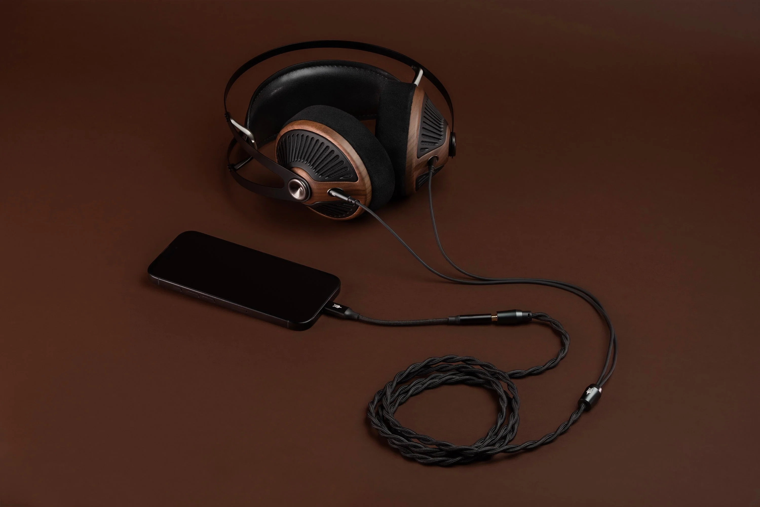 Meze 105 Silva Open-Back Headphones - Image 26