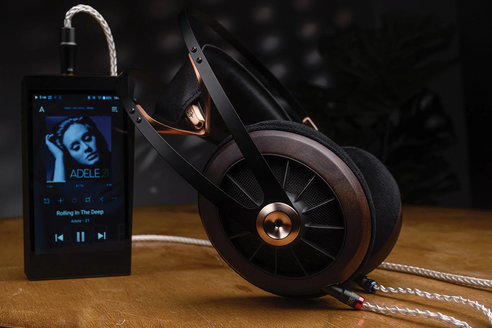 Meze Audio 109 PRO Dynamic Open-Back Headphone - Image 7