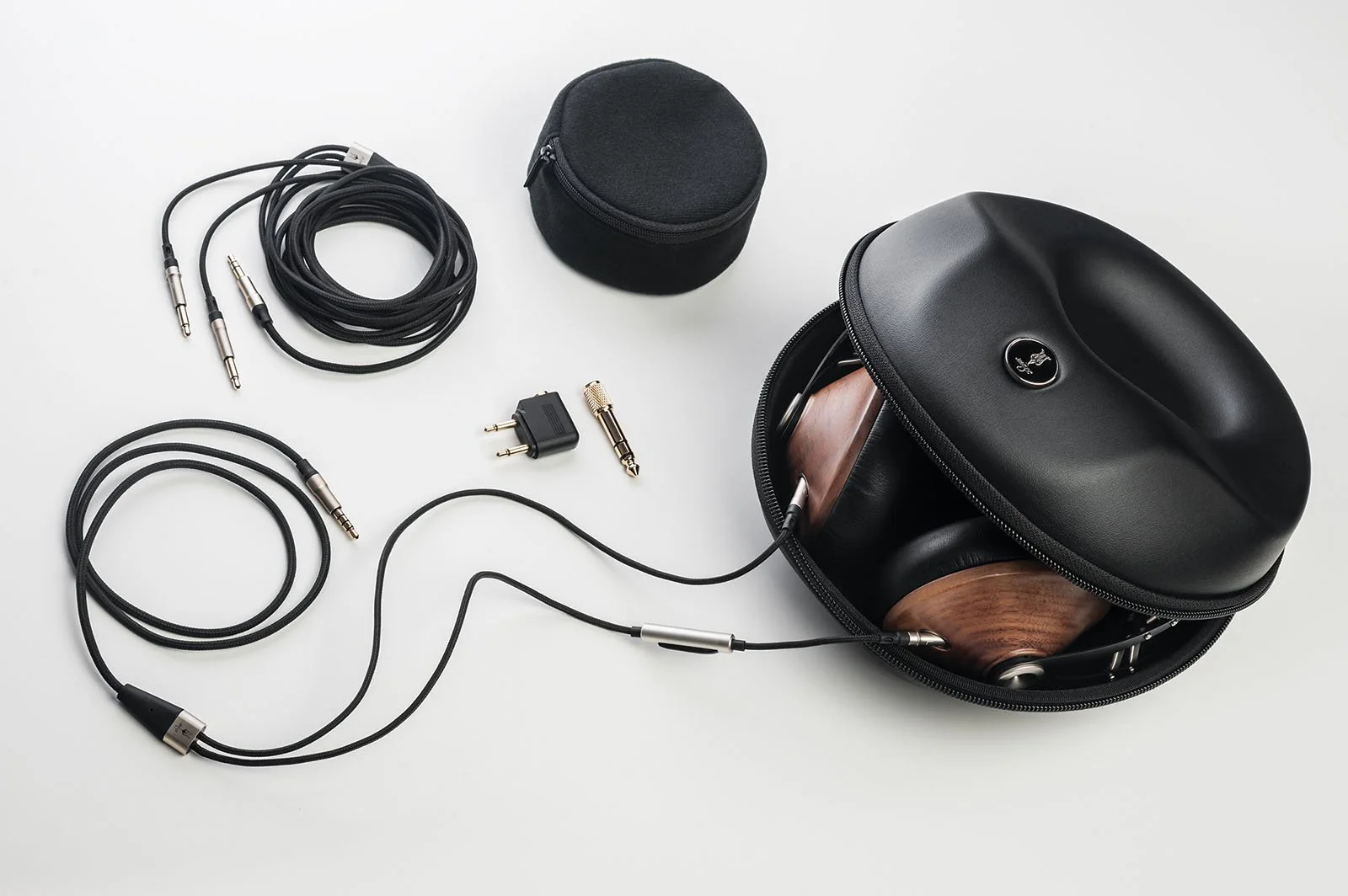 Meze Audio 99 Classics Closed Back Headphone - Image 9