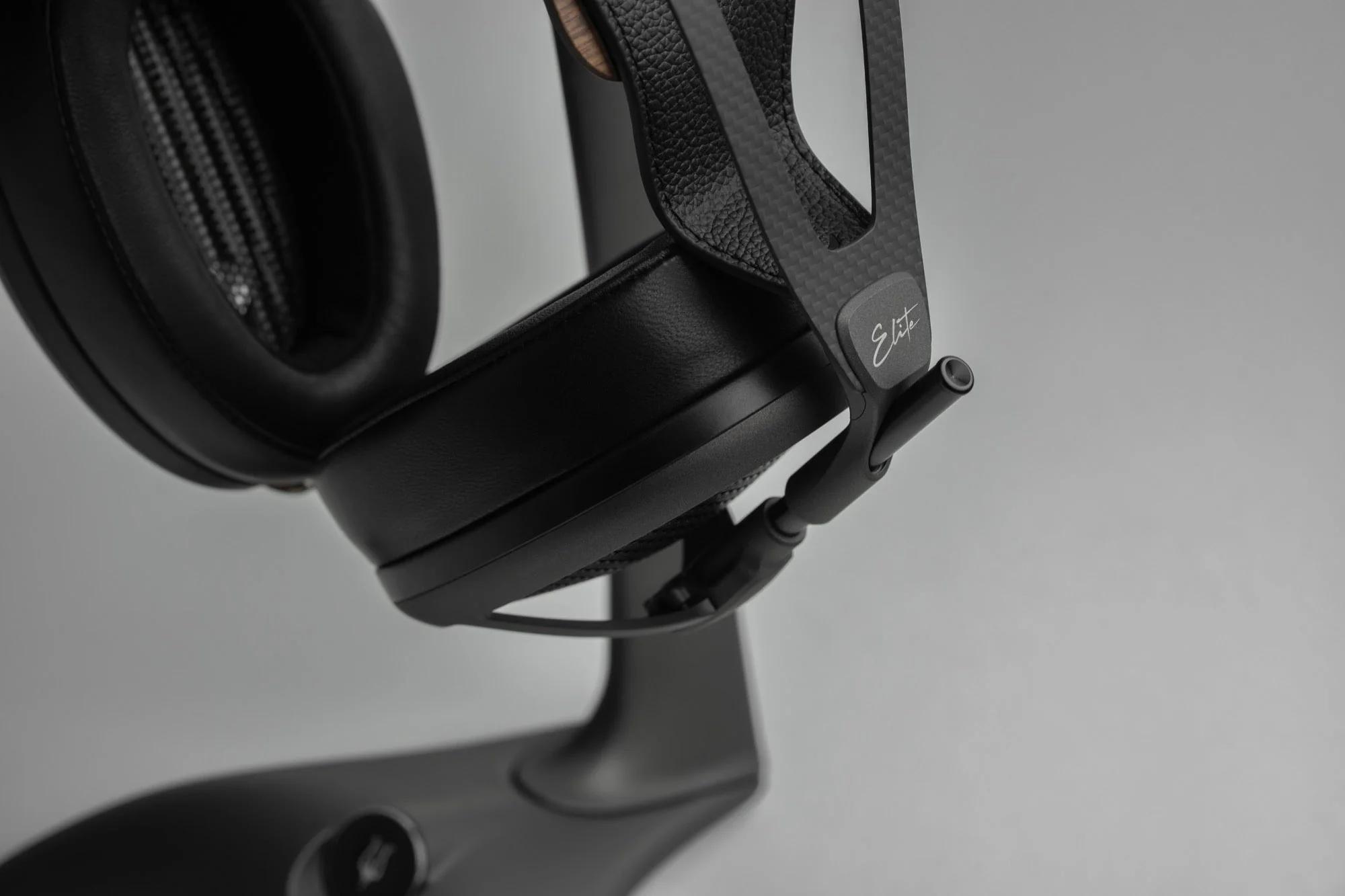Meze Elite Tungsten Premium Package - Image 11