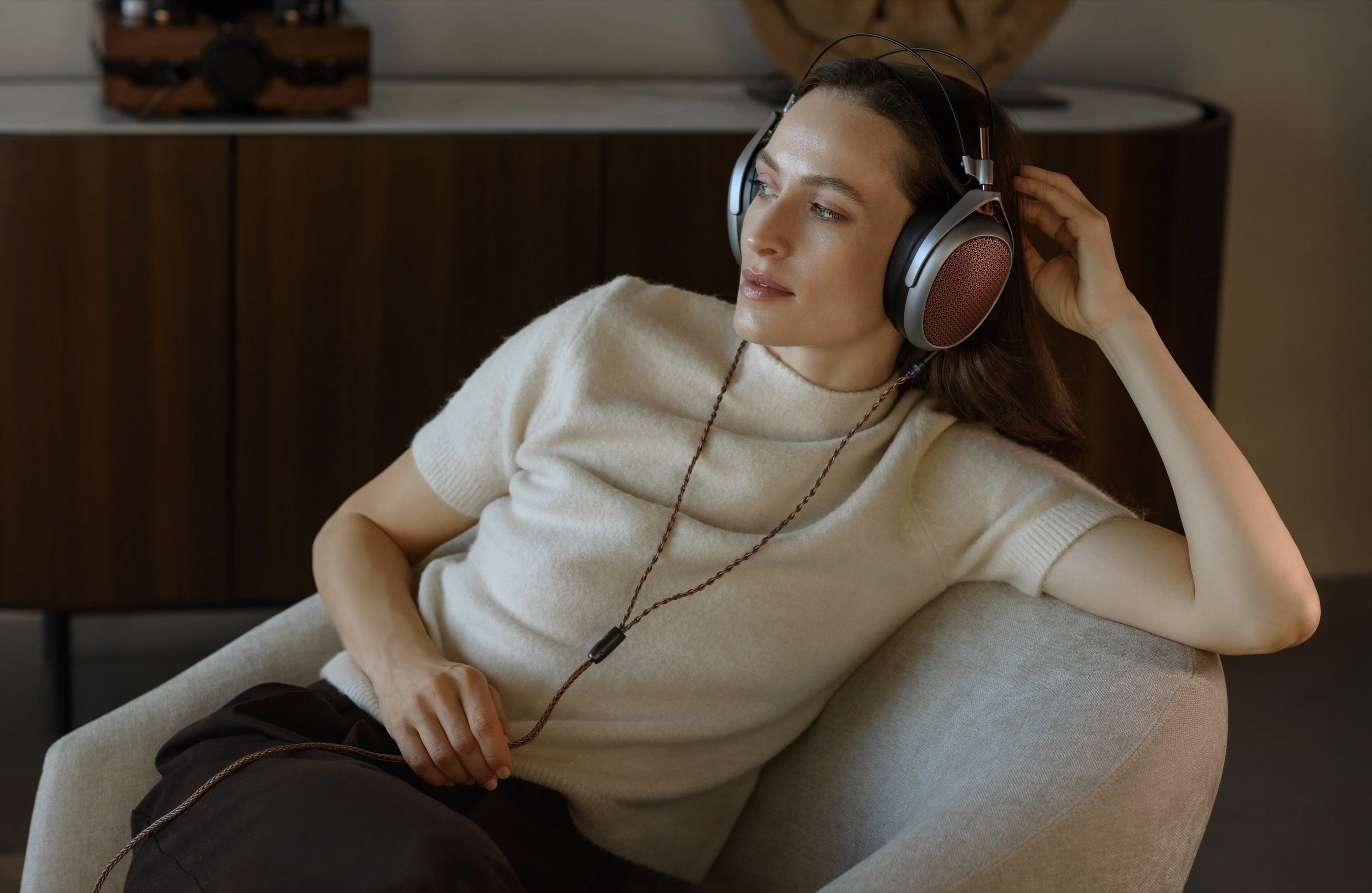 Meze POET Planar Magnetic Headphones - Image 11