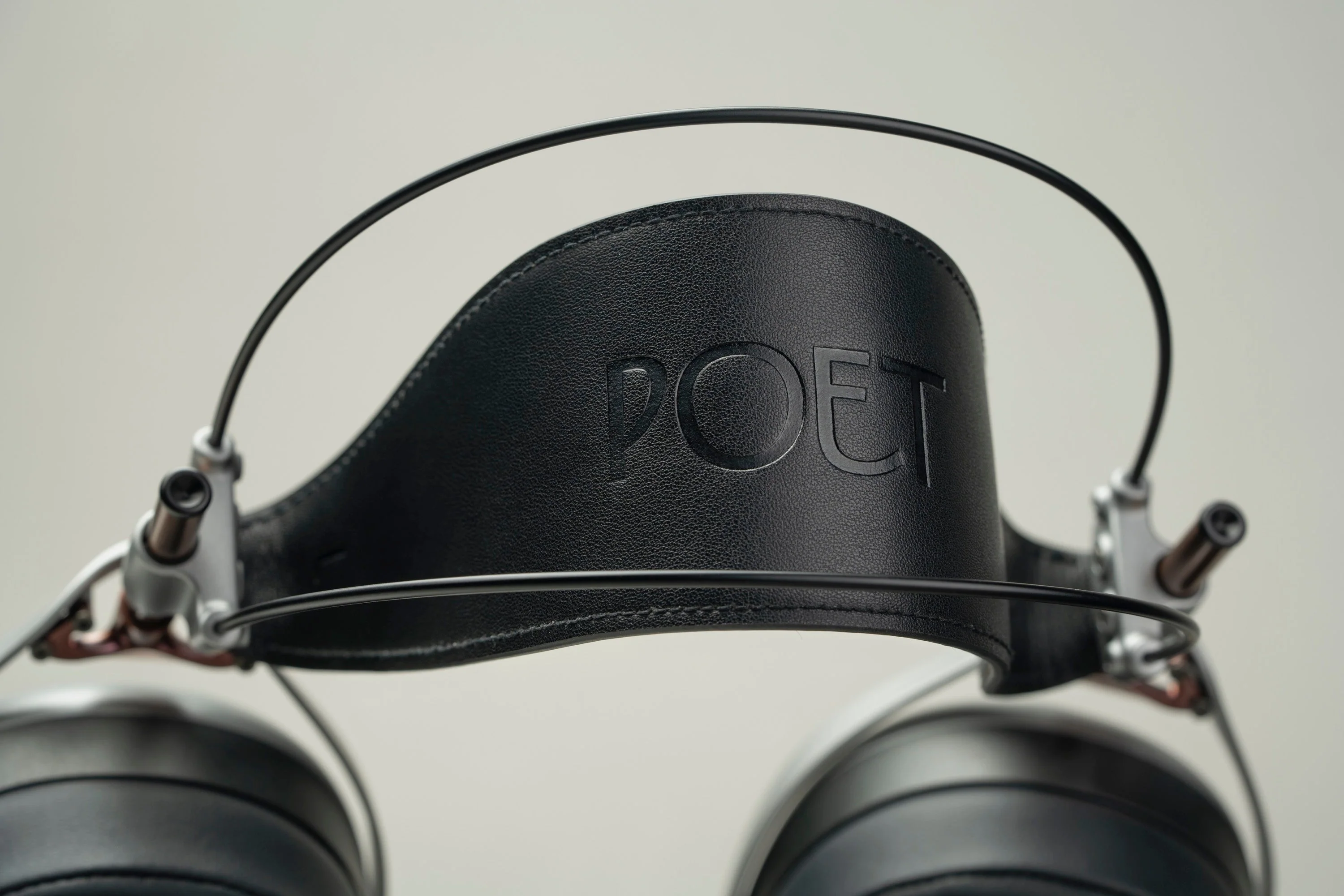 Meze POET Planar Magnetic Headphones - Image 5