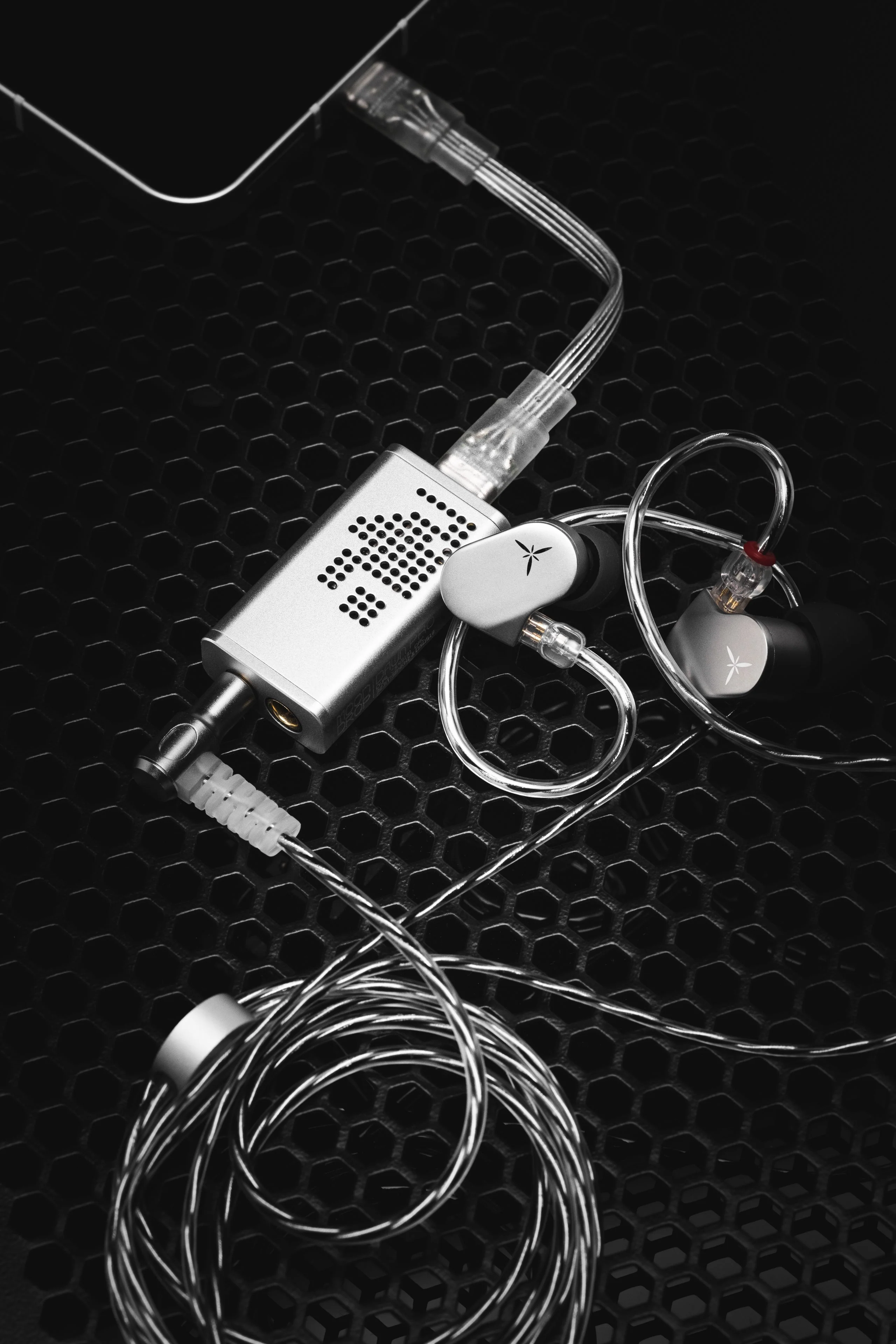 Moondrop Dawn Pro Dual Portable DAC/Amp - Image 6