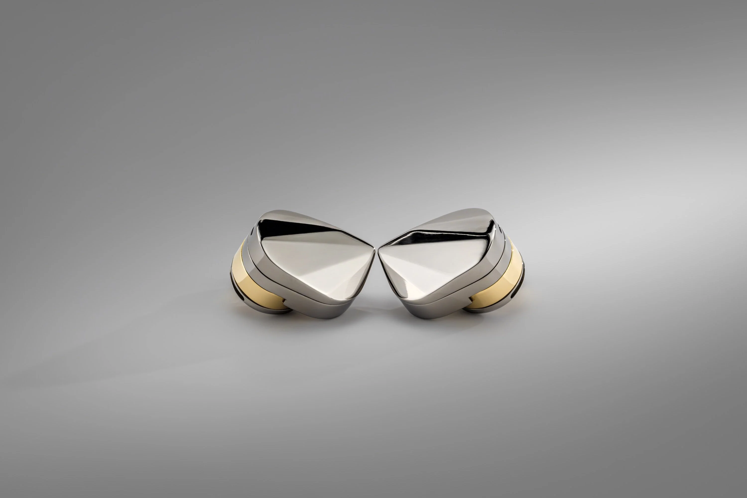 Moondrop Illustrious Dynamic Driver IEMs