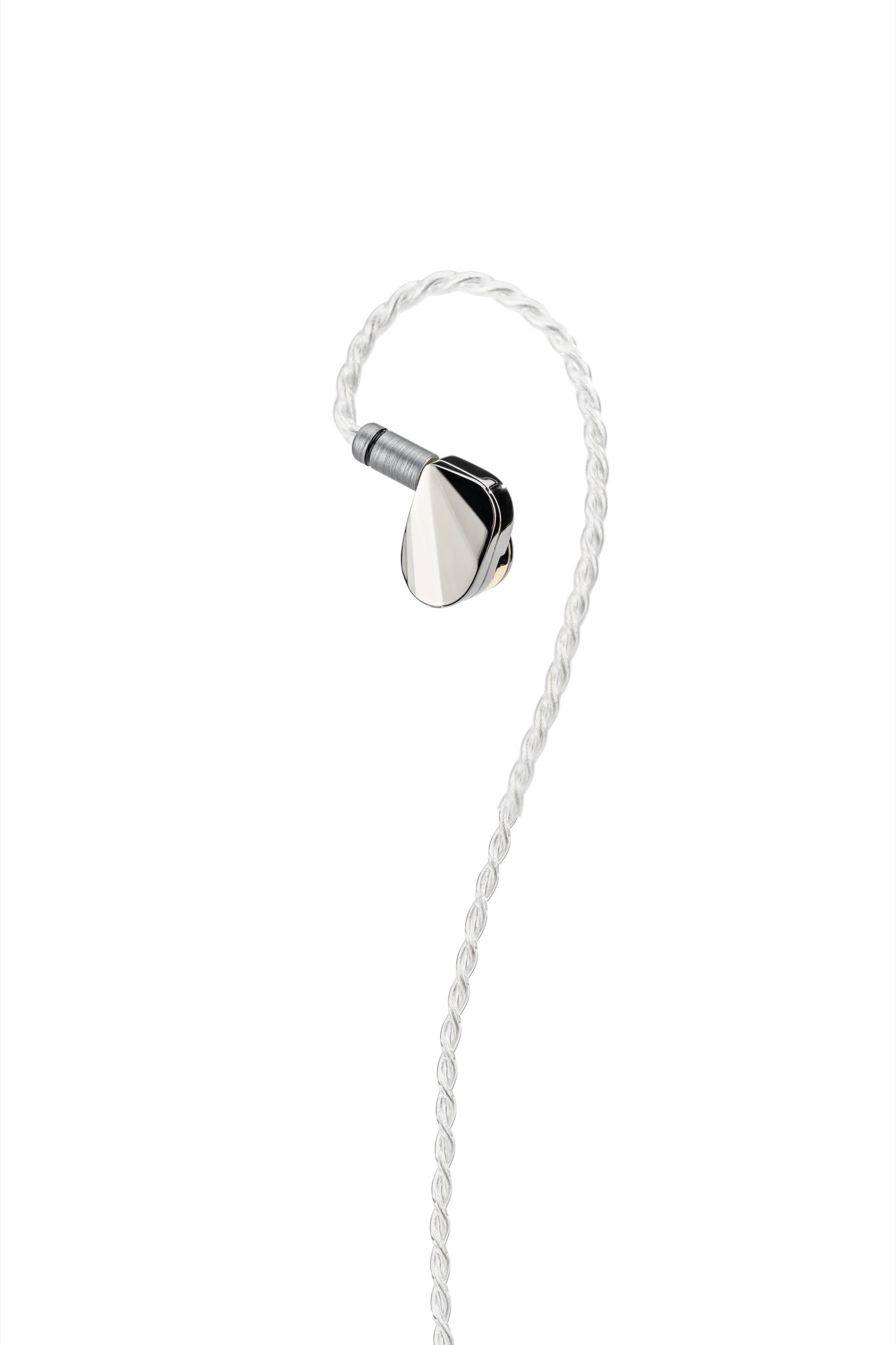Moondrop Illustrious Dynamic Driver IEMs - Image 20