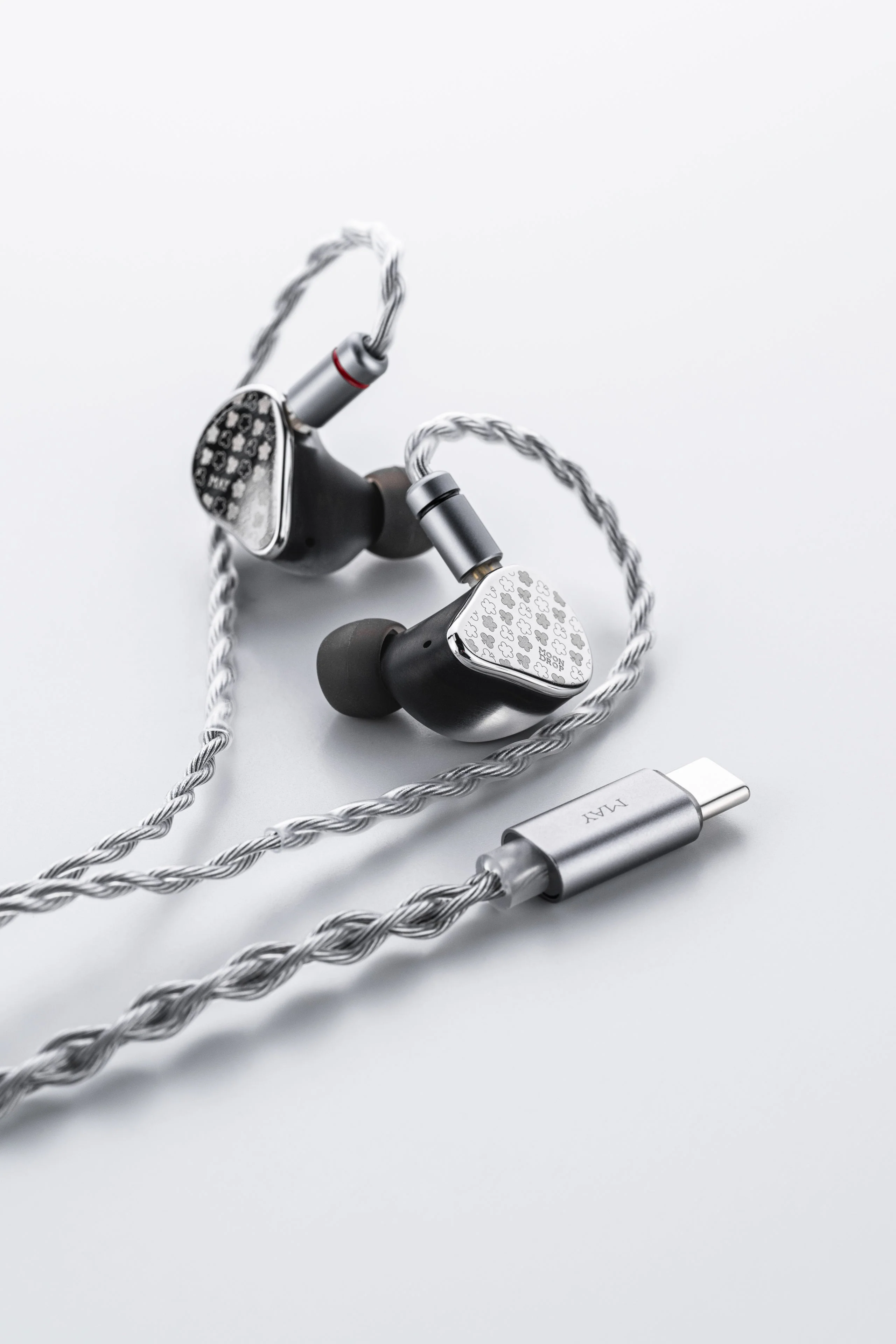 Moondrop May Dynamic Driver + Planar Magnetic Driver IEM (In-Ear Monitor) - Image 10