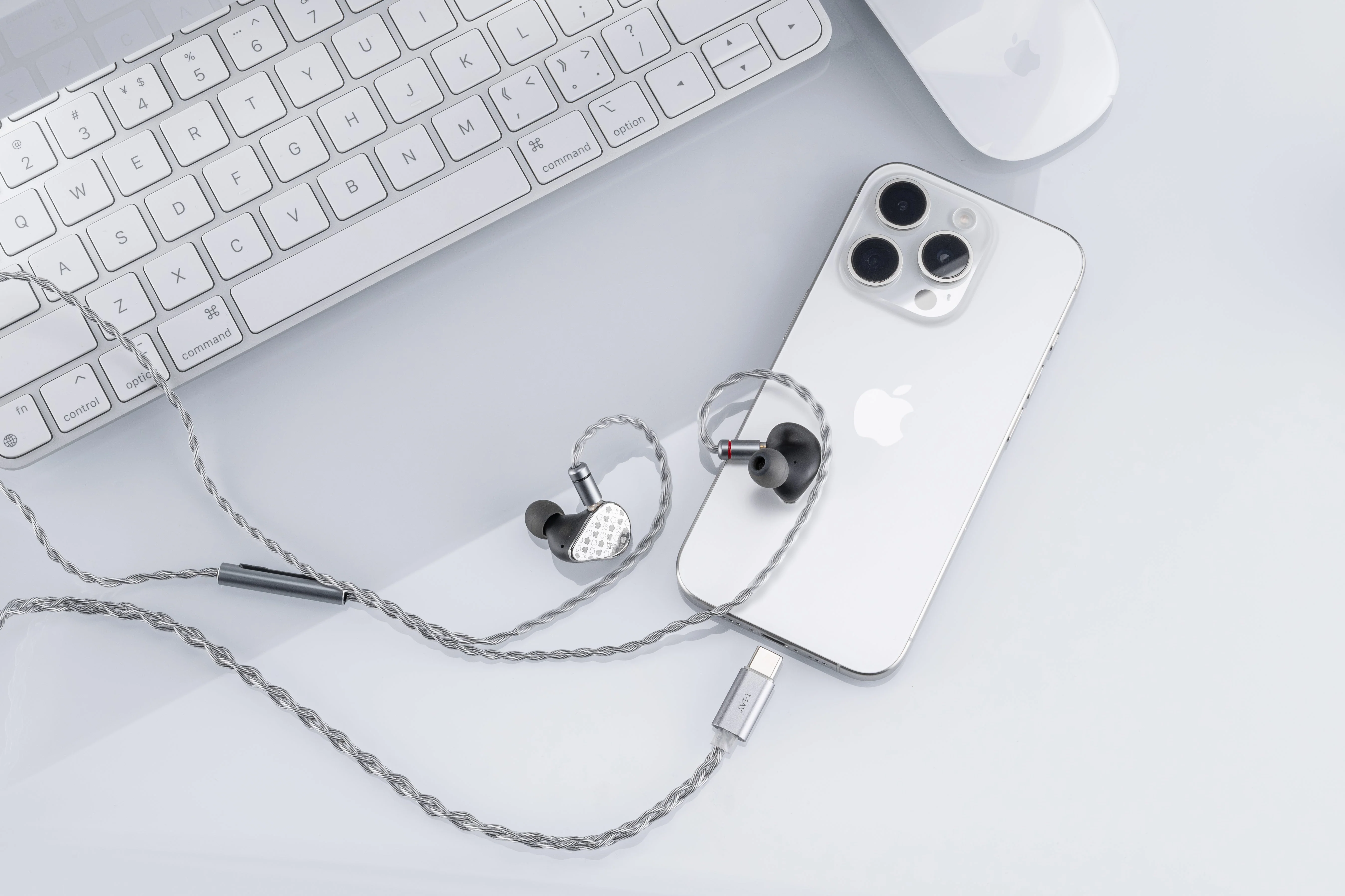 Moondrop May Dynamic Driver + Planar Magnetic Driver IEM (In-Ear Monitor) - Image 40