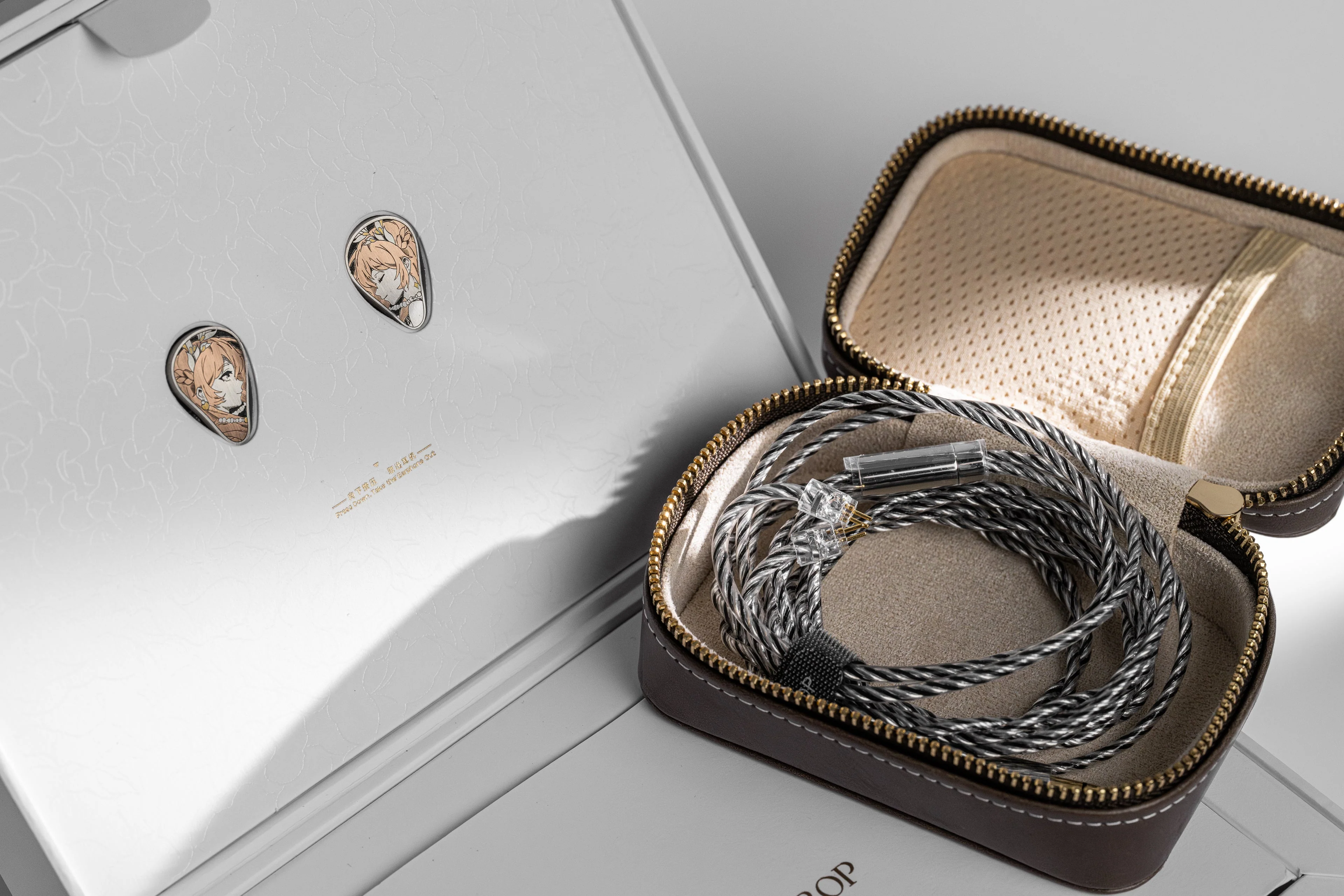 Moondrop Psyche 10-Driver Reference In-ear Monitors - Image 28