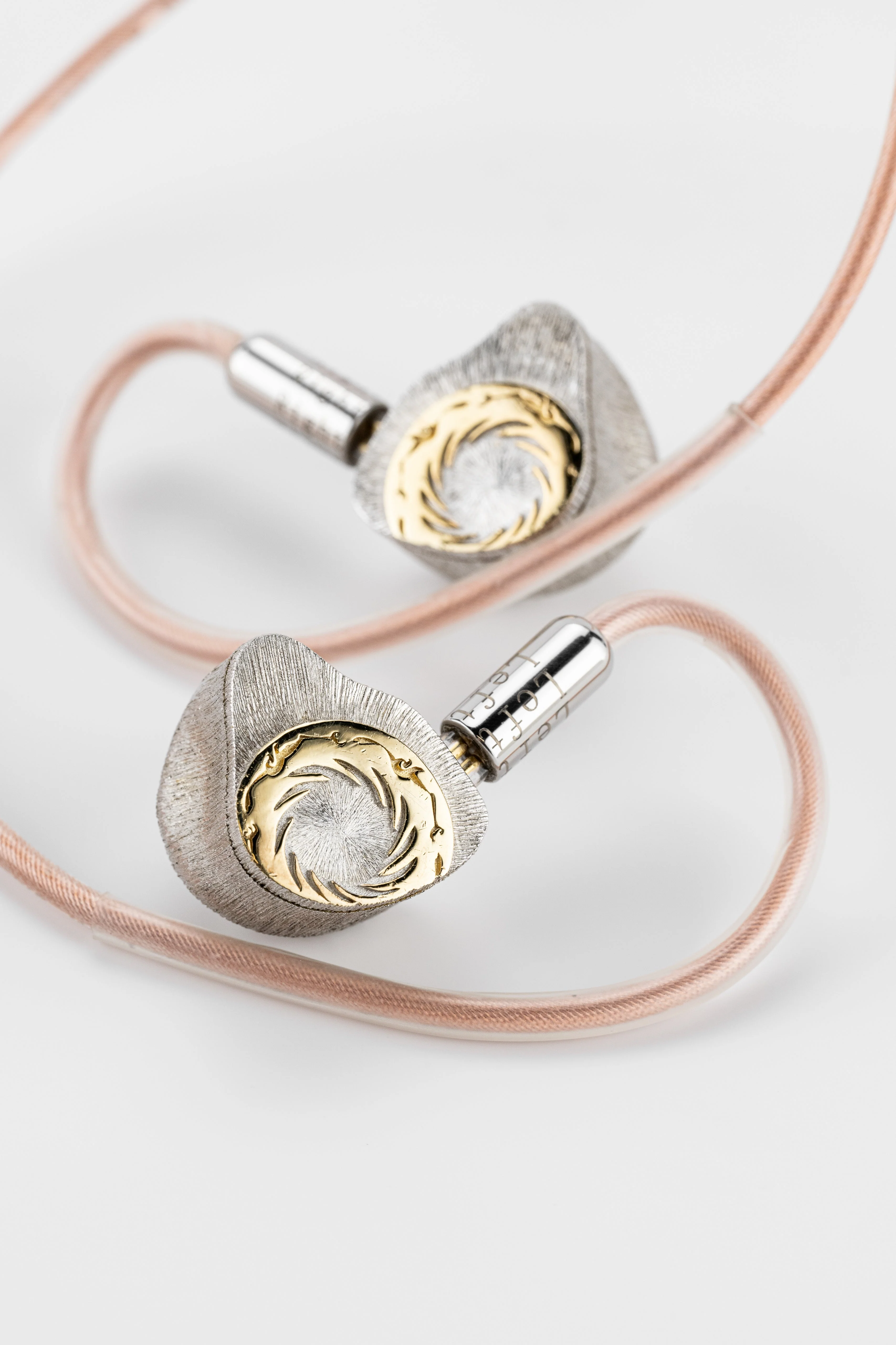 Moondrop x LYRE Acoustics Silver Pill Earphone Upgrade Cable - Image 23